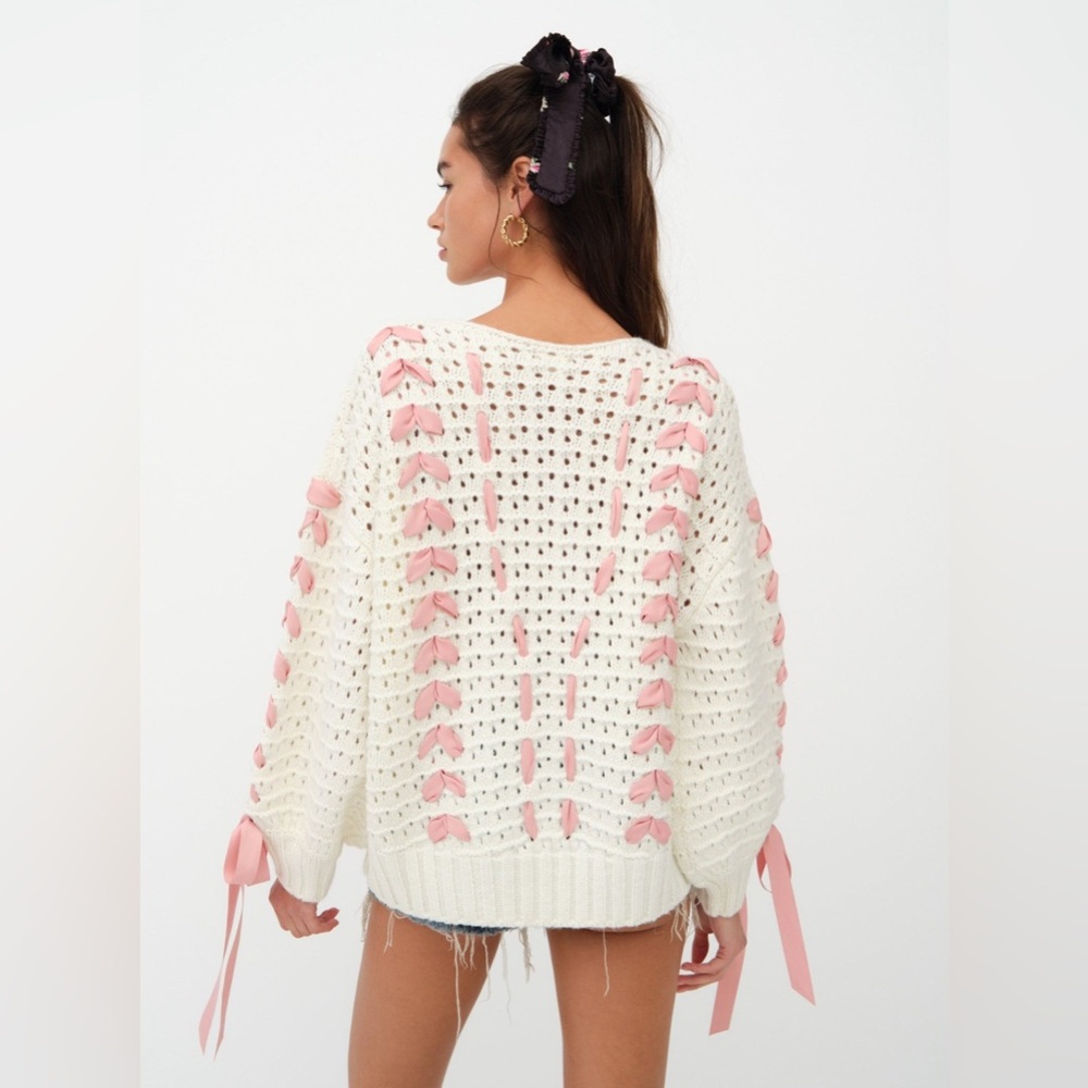 For Love And Lemons Laurel Oversized Pink Ribbon Sweater Size Small NWT - Picture 9 of 14
